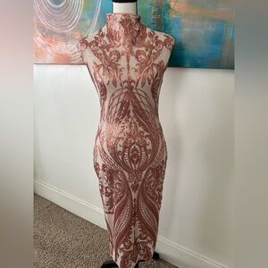 Akira Rose Gold And Nude Sleeveless Mock Neck Sequined Stretch Midi Dress M